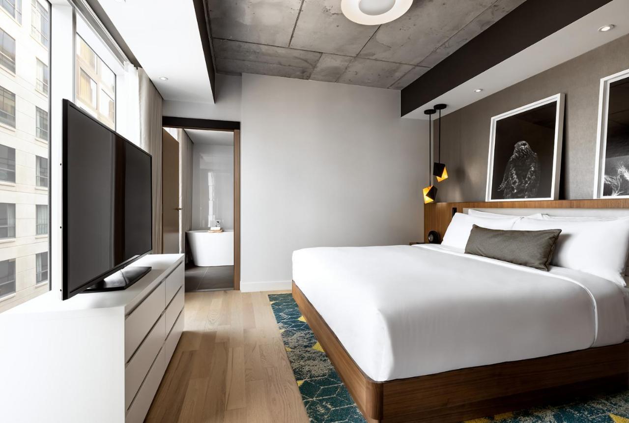 Humaniti Hotel Montreal, Autograph Collection Екстериор снимка